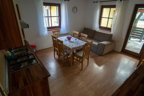 Terme Catez Apartment | Apartment 47 Sara, Terme Čatež
