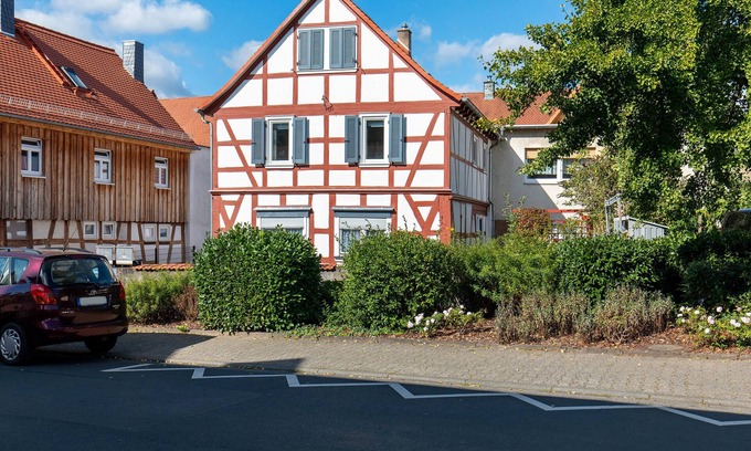 Gruendau Apartment | Apartment 'Alte Schäferei' with Balcony and Wi-Fi
