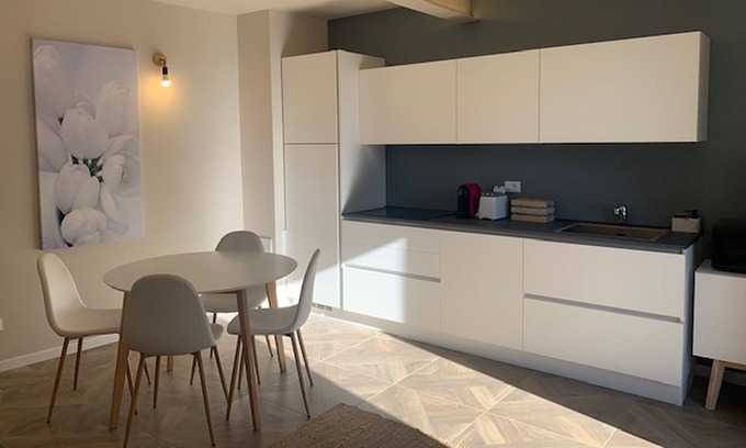 Pescantina Apartment | Apartment 'Appartamento Magnolia 1' with Shared Garden, Wi-Fi and Air Conditioning