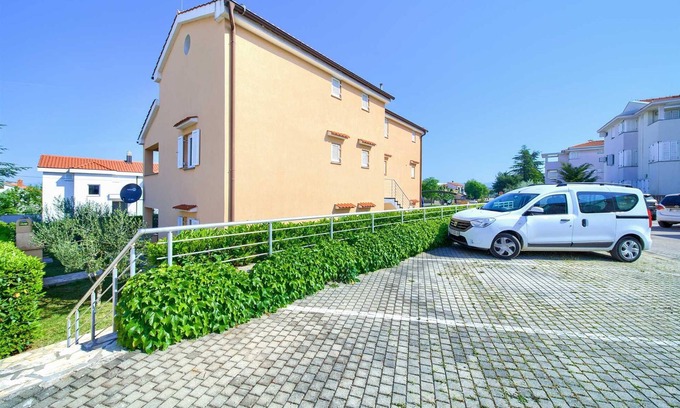 Milcetici Apartment | Apartment Aster 2 with terrace
