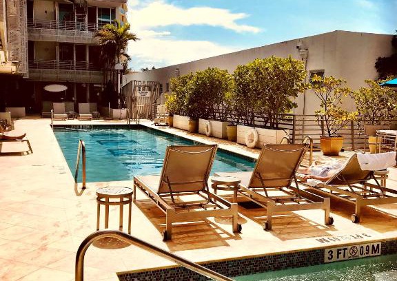 South Beach Apartment | Apartment at De Soleil Hotel on Ocean Drive