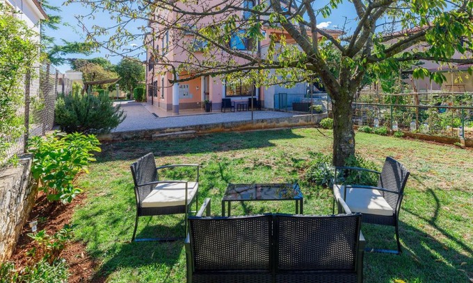 Umag Apartment | Apartment Bruno-2 by Interhome
