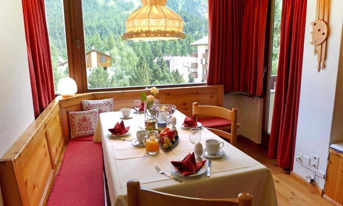 Sankt Moritz-Bad Apartment | Apartment Chesa Arlas D2 by Interhome