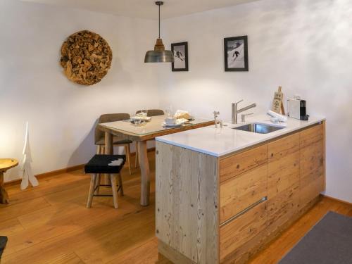 Celerina-Schlarigna Apartment | Apartment Chesa Palüdin 5 - Celerina by Interhome