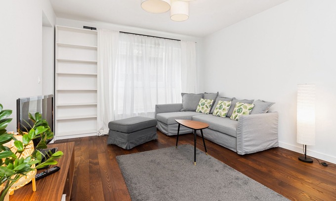 Podgorze Apartment | Apartment Cracow Slusarska by Renters