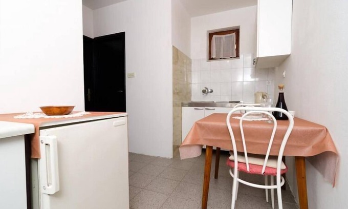 Zuljana Apartment | Apartment Dalmatin Žuljana - Two-Bedroom Apartment 2