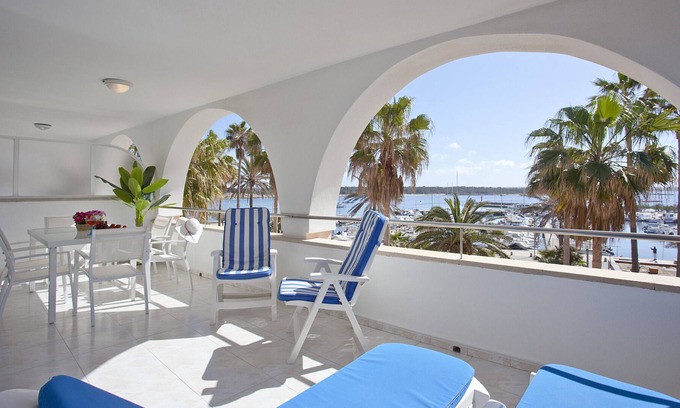 Colonia Sant Jordi Apartment | Apartment 'Edificio Puerto, apartment Vista Mar, 3 bed' with Sea View & Wi-Fi