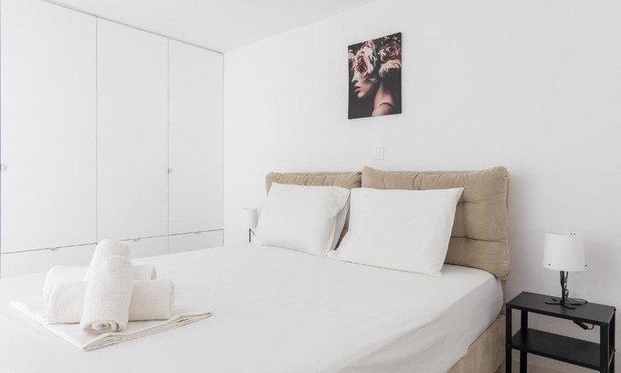 Varkiza Apartment | Apartment For 3 Ppl In Varkiza