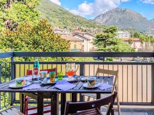 Porlezza Apartment | Apartment Francesca by Interhome