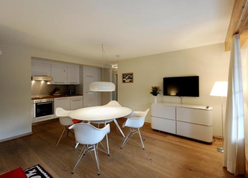 Lenk Apartment | Apartment Gade A
