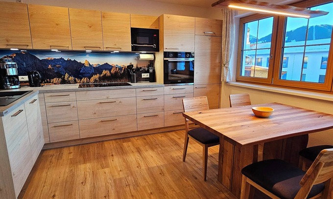Halblech Apartment | Apartment Hipp No. 9 - 74m² new building on the 1st floor with balcony and mountain view
