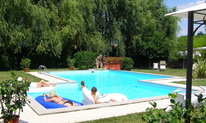 Montecarlo Other | Apartment in Farmhouse