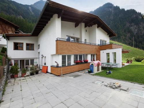Runhof Apartment | Apartment in Längenfeld near Sölden Ski