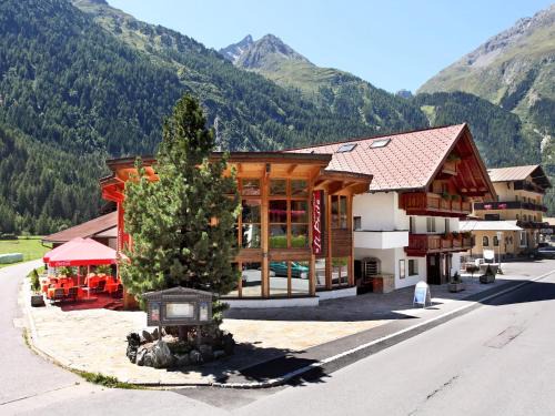 Huben Apartment | Apartment in Längenfeld near Sölden Ski Lift