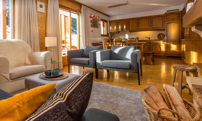 Riddes Apartment | Apartment in La Tzoumaz Near Ski Slopes