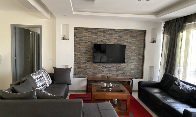Dakar Condo | Apartment in Mermoz, recently renovated. Daily cleaning included.