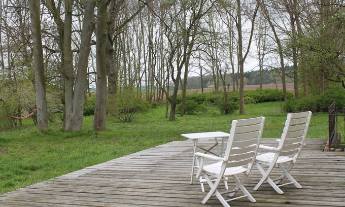 Neuburg Apartment | Apartment in Neuburg with Garden, Terrace, Bicycles, Heating