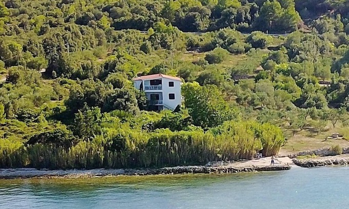 Nevidane Apartment | Apartment in Neviđane with Seaview, Balcony, Air condition, WIFI (4663-4)