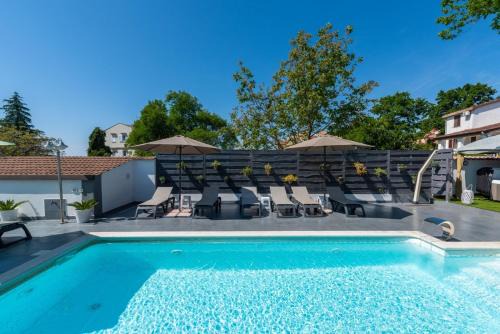 Kukci Apartment | Apartment in Porec with terrace, air conditioning, WiFi, washing machine (4928-4)