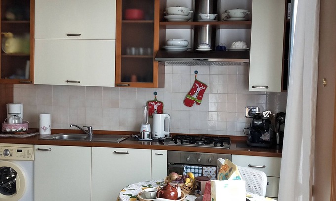 Borgo San Lorenzo Apartment | Apartment in residential complex, surrounded by greenery, ten minutes from Fiesole and a quarter of an hour of Florence.with private parking and park. park.