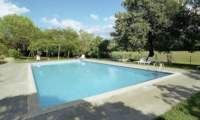 Collesanto Apartment | Apartment in Umbria near Lake Trasimeno