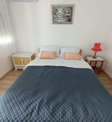 Zdrelac Apartment | Apartment in Zdrelac with balcony, air conditioning, WiFi, dishwasher 4834-3