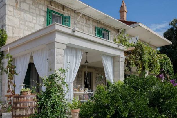 Novo Selo Apartment | Apartment Jasna - cozy apartment in a peaceful area A1 Selca, Island Brac