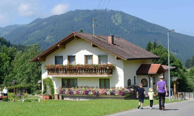 Jungholz Apartment | Apartment Lavender for 2 to 4 persons 1 - Ferienpension Florian Hösle