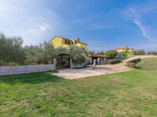 Galizana Apartment | Apartment Meden by Interhome