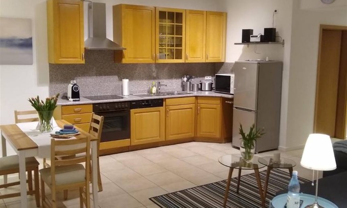 Irsch Apartment | Apartment, shower, toilet, balcony