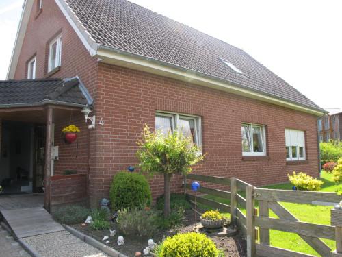 Wangerland Apartment | Apartment Strandkorb by Interhome