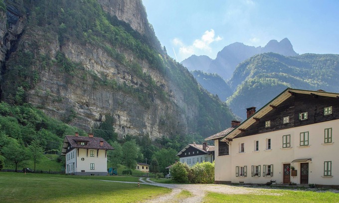 Sedico Apartment | Apartment 'Villa Stanga' with Mountain View, Private Garden and Wi-Fi