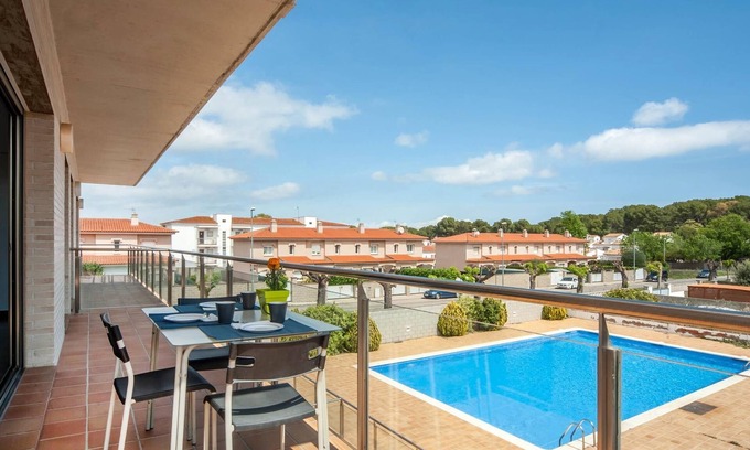 L'Escala Apartment | Apartment with comunity pool near the beach-HUTG-000230