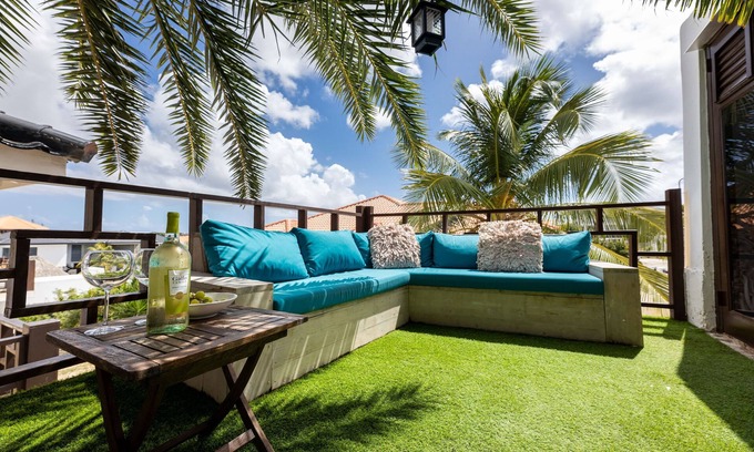Jan Thiel Apartment | Apartment With Jacuzzi- Mi Cuna Close to Beach