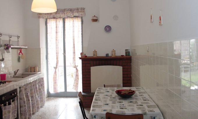 Marta Apartment | apartment with lake view