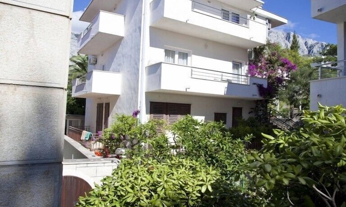 Promajna Apartment | Apartments and rooms Meri, (8555), Baška Voda, hr