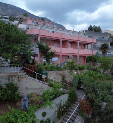 Celina Apartment | Apartments Coko