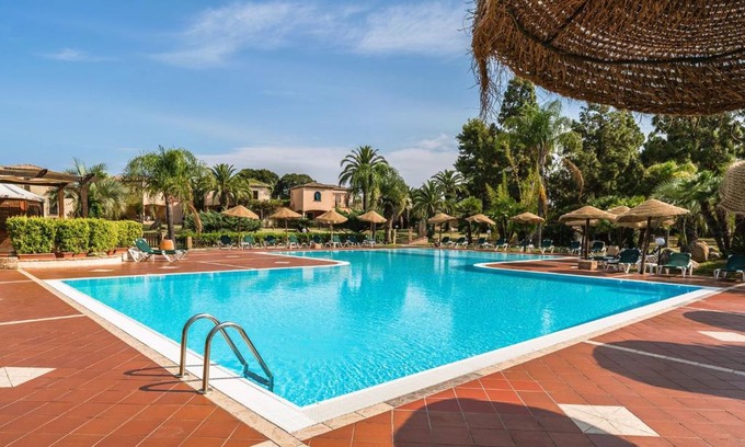 Santa Margherita di Pula Apartment | Apartments in residence with swimming pool in Santa Margherita di Pula, 250 meters from the sea