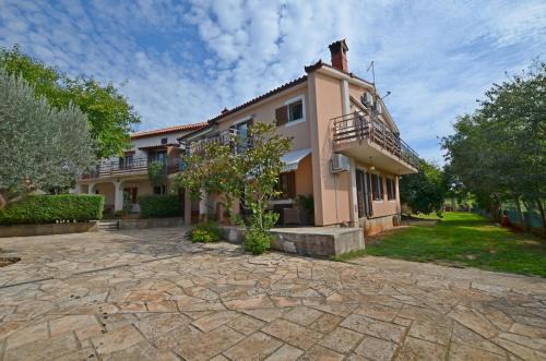Pavicini Apartment | Apartments Josip