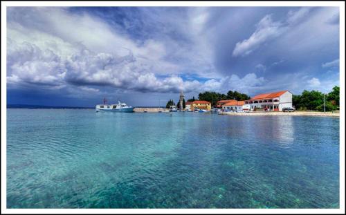 Zdrelac Apartment | Apartments MARE