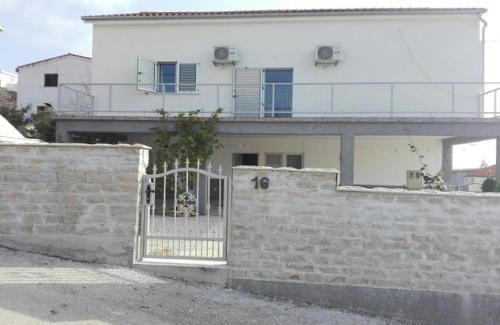 Krusevo Apartment | Apartments with a parking space Krusevo, Novigrad - 16581