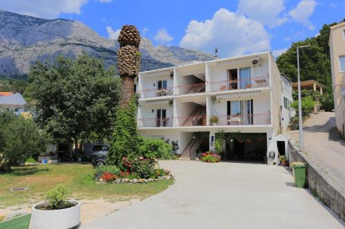 Tucepi Apartment | Apartments with parking space Tucepi, Makarska - 6695