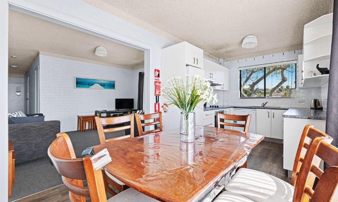 Narooma Apartment | Apollo Unit 19 Ground Floor