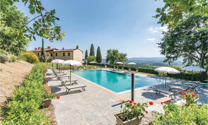 Loro Ciuffenna Apartment | App Piscina