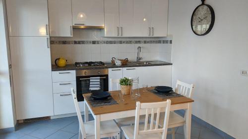 Terracina Apartment | Appartamento a 60 metri dal lungomare Circe