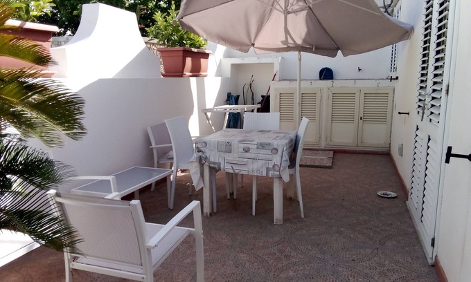 Le Forna Apartment | Appartamento Acquamarina tra Mare e Servizi