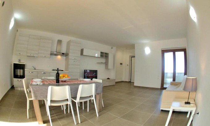 Rodi Garganico Apartment | Appartamento azzurro