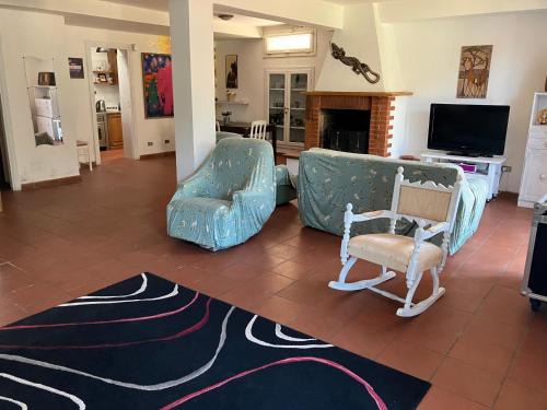 Zona XXVI Castel di Decima Apartment | Appartamento con giardino a Selcetta vicino Campus Biomedico