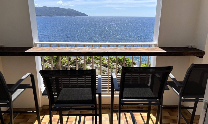 Casaglione Apartment | Appartement à Tiuccia, les Pieds Dans L'eau, Climatisé, Wifi