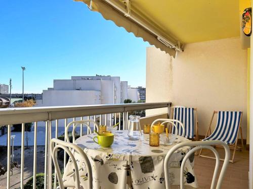 Le Lavandou Apartment | Appartement 2 pièces, 4 couchages - Terrasse, parking, proche plage - Le Lavandou - FR-1-251-543